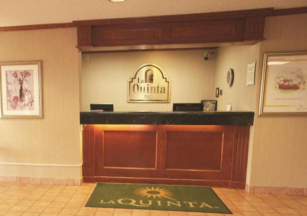 La Quinta Inn By Wyndham Detroit Southgate Exteriér fotografie